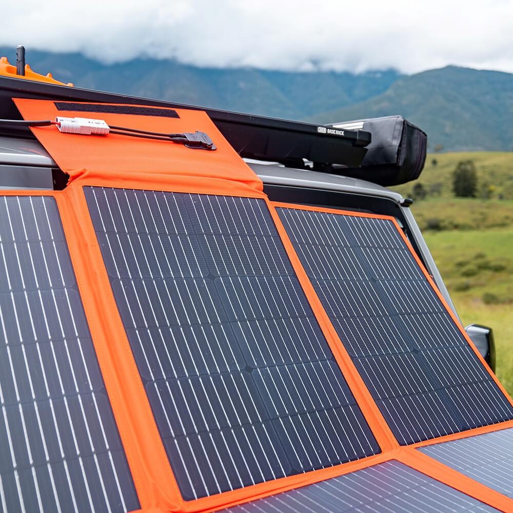 CAOS SOLAR 200W Solar Blanket with Bag + 20 AMP PWM Solar Regulator