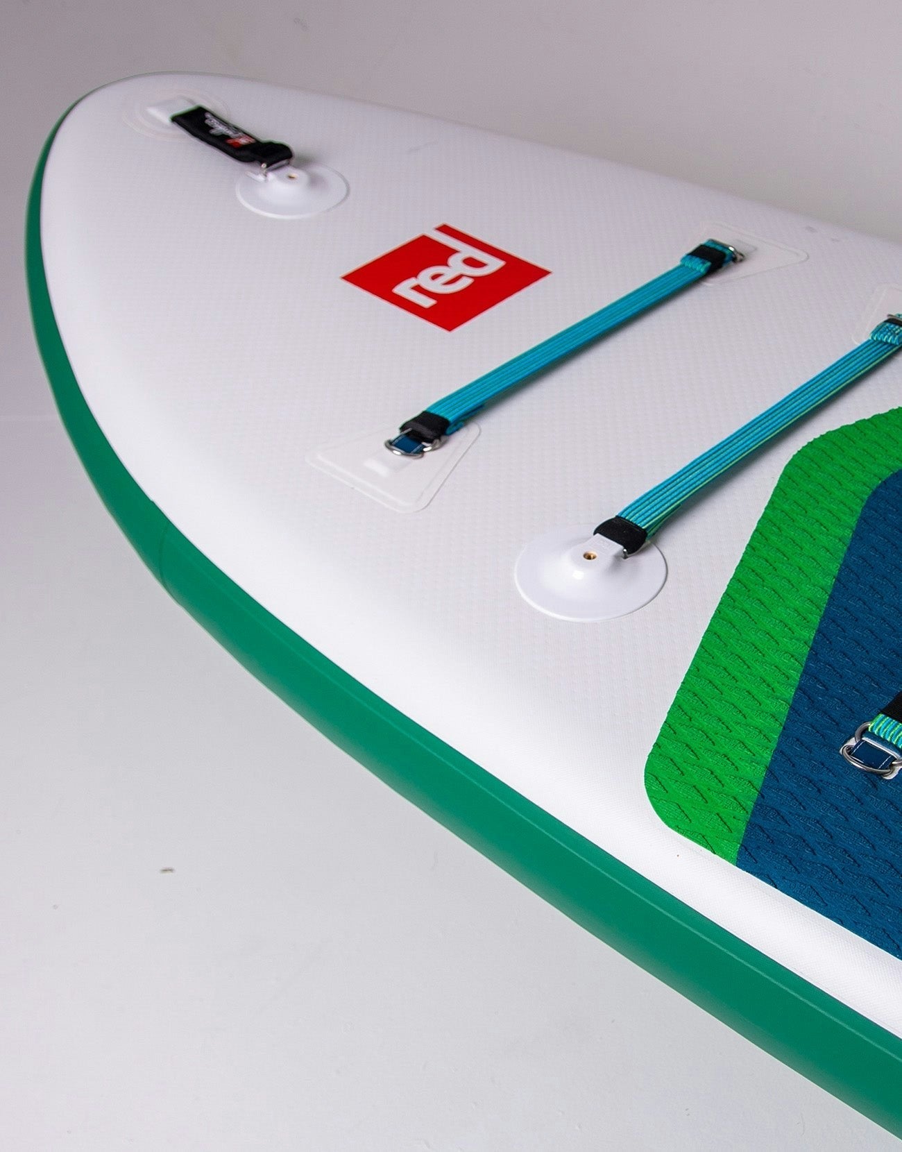 15'0" Voyager MSL Inflatable Paddle Board Package