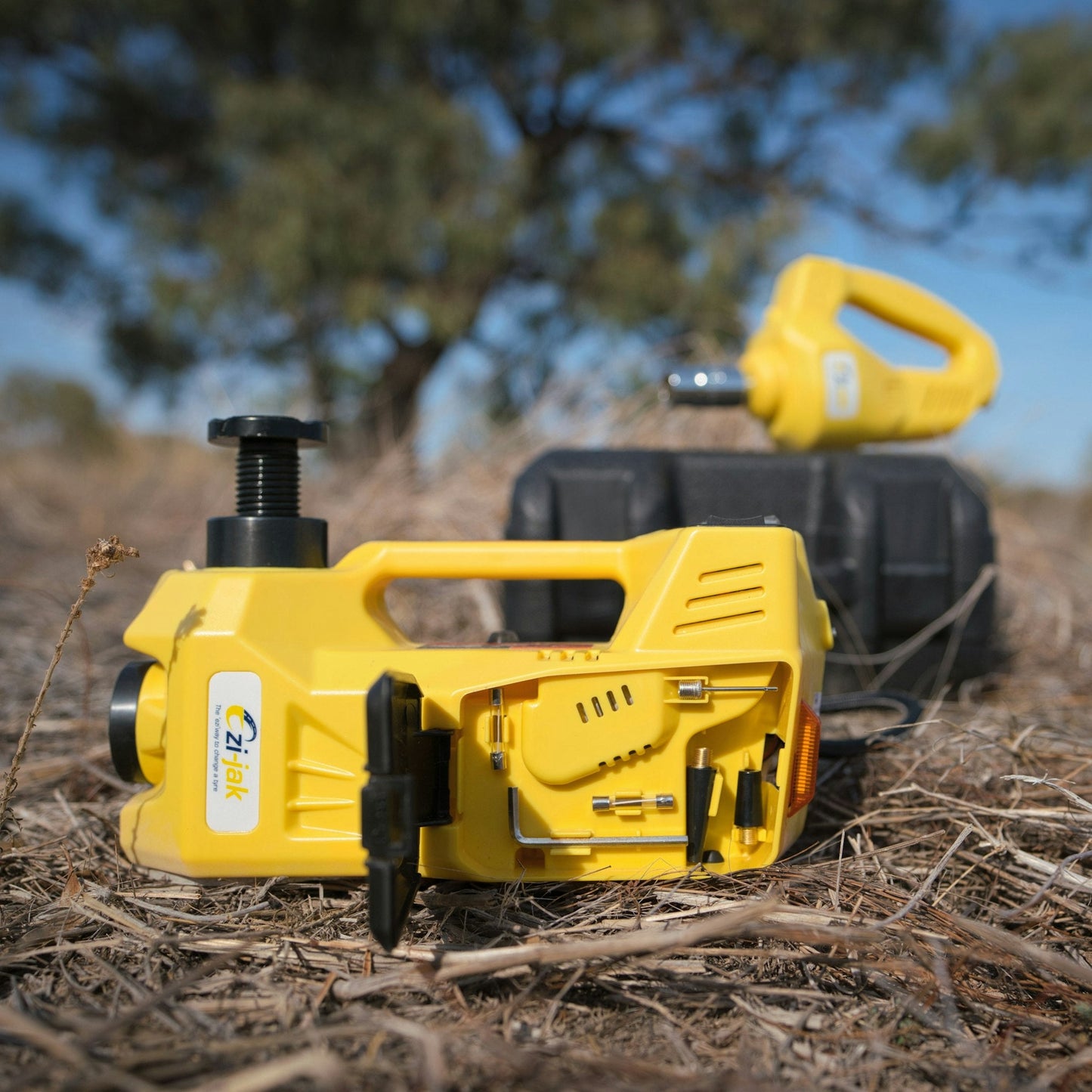 Ezijak - the easy to use tyre changing toolkit