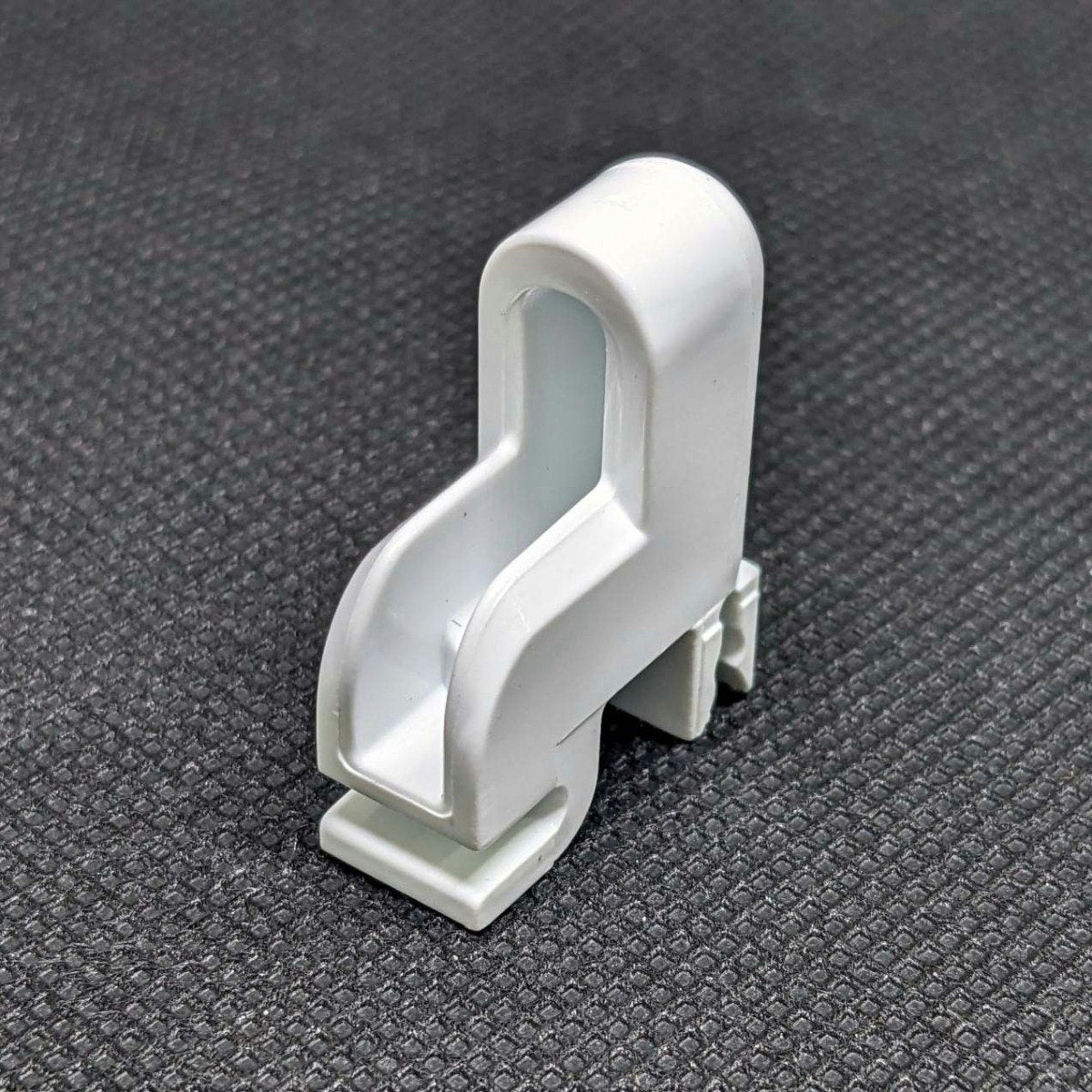 Dometic 2930693045 Clip Retainer bar - Suit Dometic Fridges