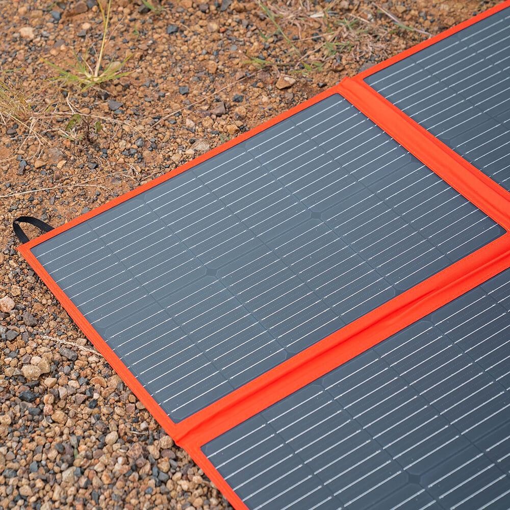 CAOS SOLAR 200W Solar Blanket with Bag + 20 AMP PWM Solar Regulator